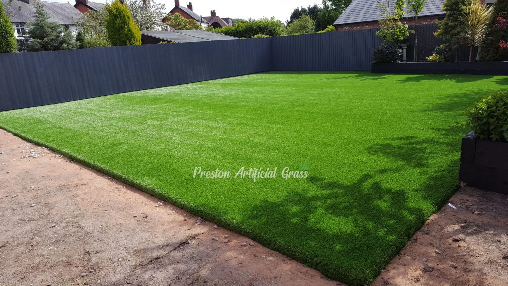 Preston Artificial Grass Front garden 02 scaled