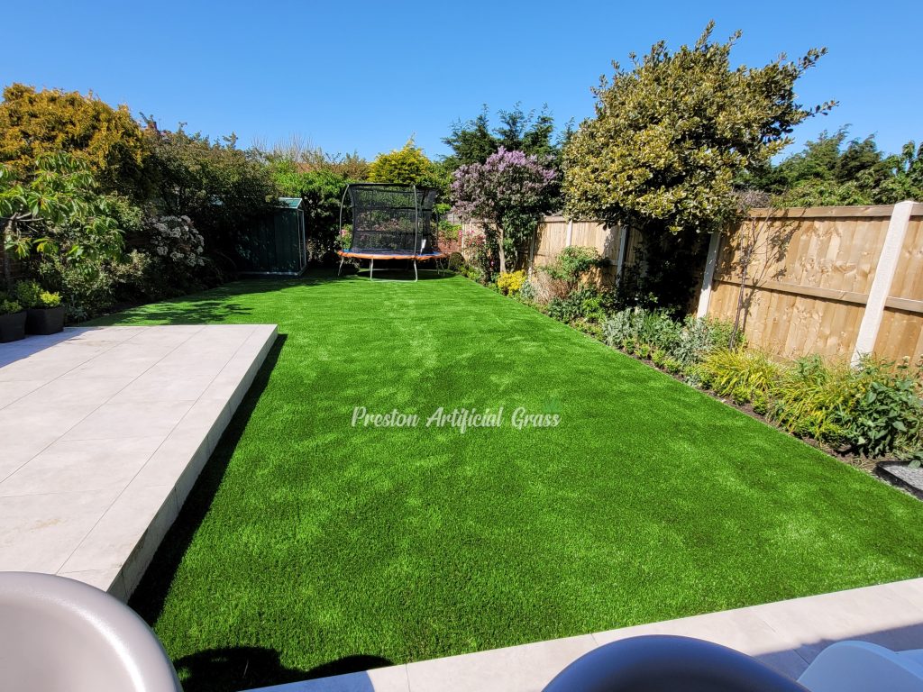 Preston Artificial Grass Garden Design 15 scaled